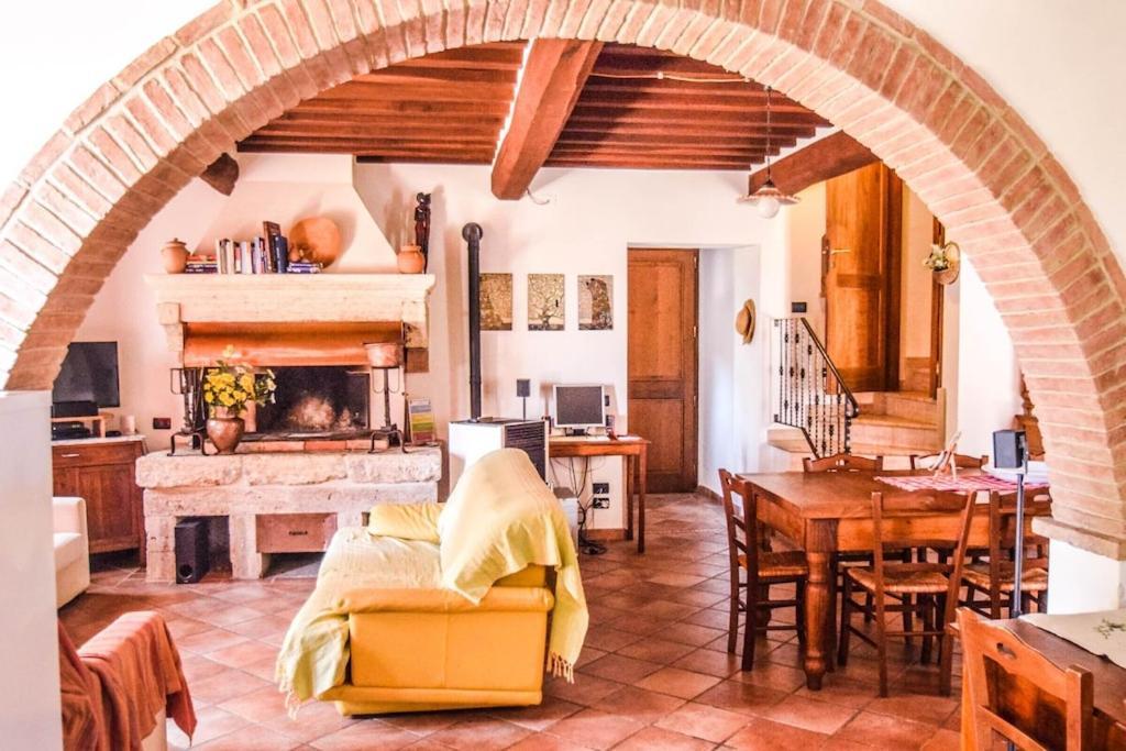קיאנצ'נו טרמה Agriturismo Podere Biancospino Piscina Privata מראה חיצוני תמונה