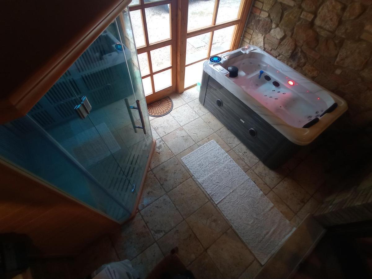 קיאנצ'נו טרמה Agriturismo Podere Biancospino Piscina Privata מראה חיצוני תמונה